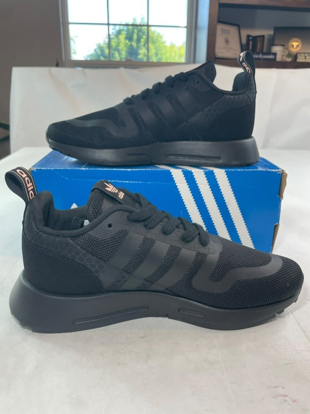 Adidas Originals Multix W Sneakers Black Lightweight Shoes Women's Size 6 NWB - Picture 2 of 10